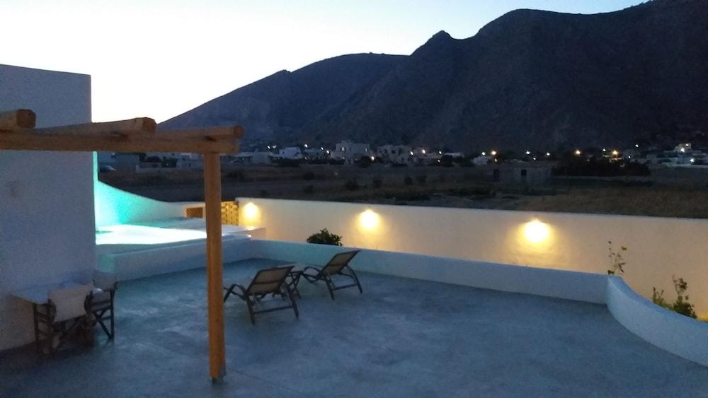 Filira Suites Perissa  Esterno foto