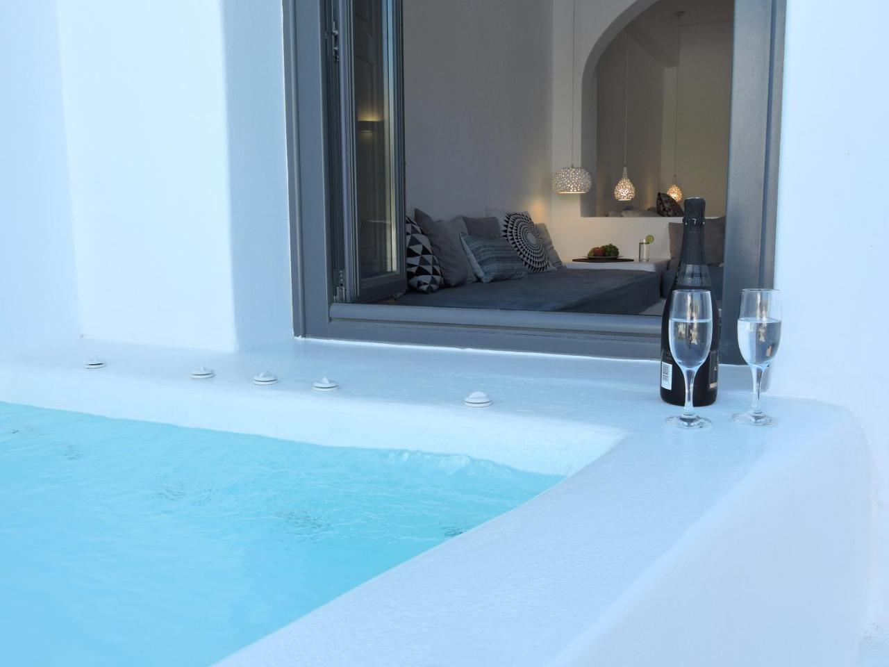 Filira Suites Perissa  Esterno foto